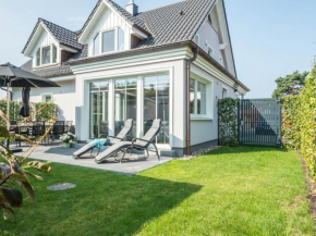 Haus Therese mit Sauna in Zingst